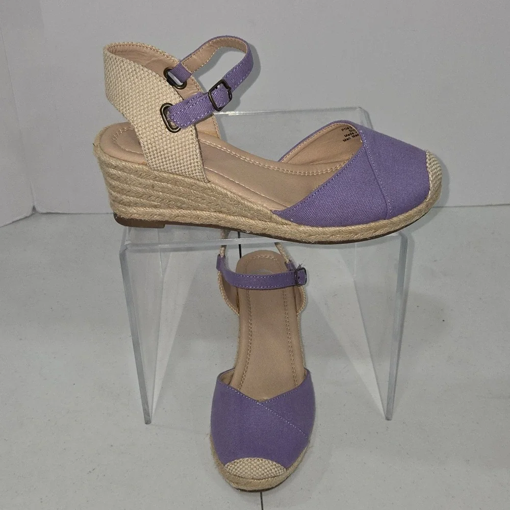 Journee Collection Purple Canvas Espadrille Wedge Sandals Womens Size 8 AC638
